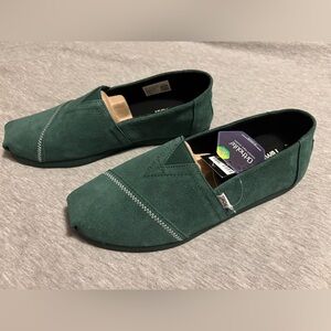 TOMS x KROST green suede Alpargata, men’s size 7, new with box